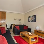 Amazing 2 Bedroom Penthouse Wpcb34 アパート