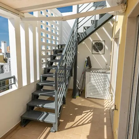 Amazing 2 Bedroom Penthouse Wpcb34 *