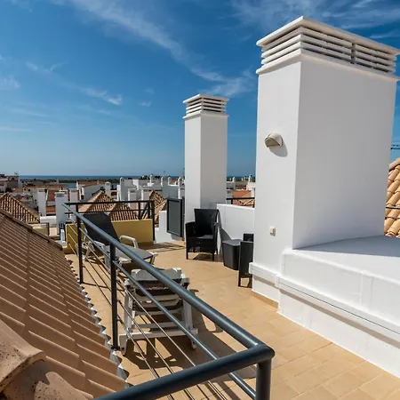 Amazing 2 Bedroom Penthouse Wpcb34 アパート