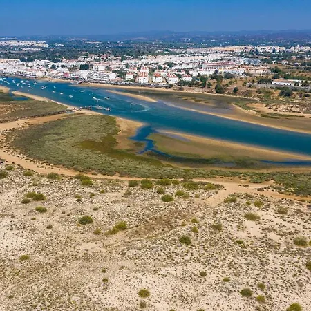 Amazing 2 Bedroom Penthouse Wpcb34 *